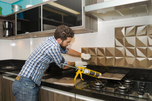 Ideas para cambiar los azulejos de la cocina sin obra