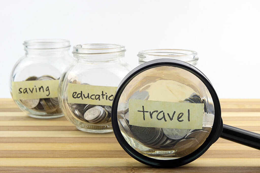 Om moeiteloos 650 euro per jaar te besparen, werkt het om een duidelijk doel voor je geld te stellen.